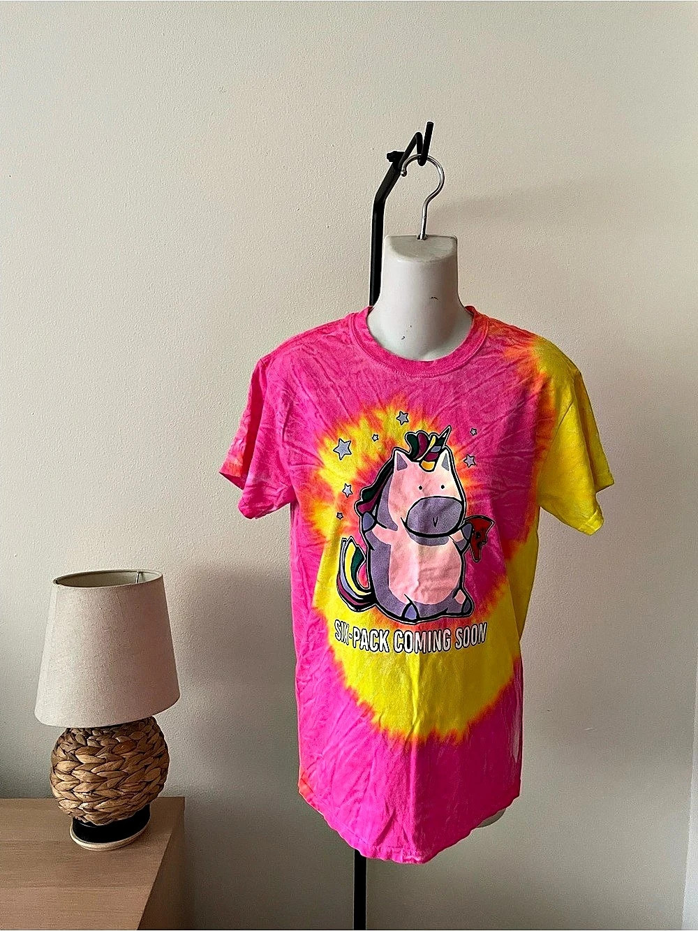 Tie-Dye Graphic Tee in Pink & Yellow Like New